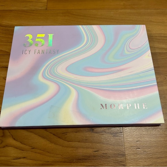 Morphe 35I Icy Fantasy Palette - Picture 2 of 5